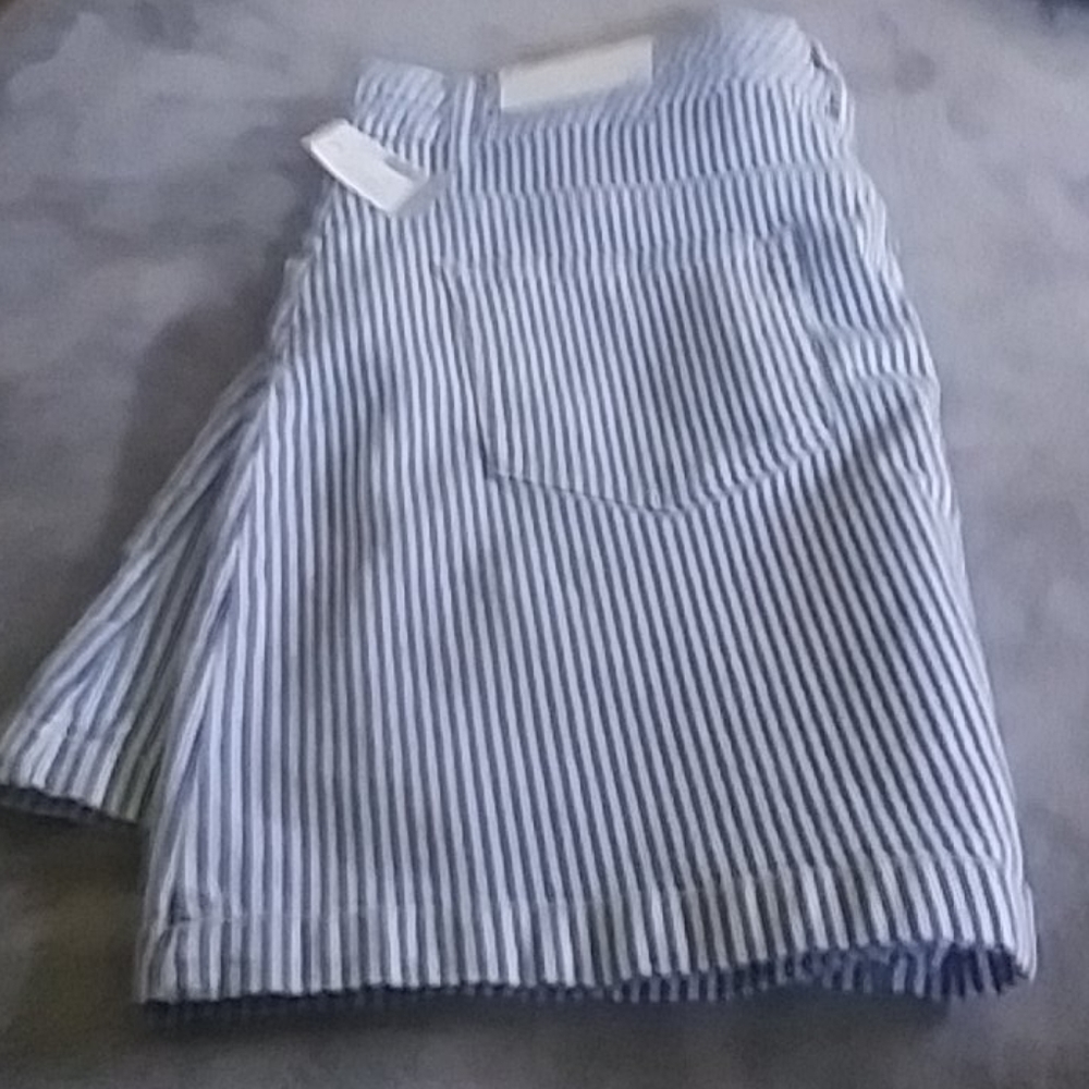 Nwt 14 blue white striped skirt maurices